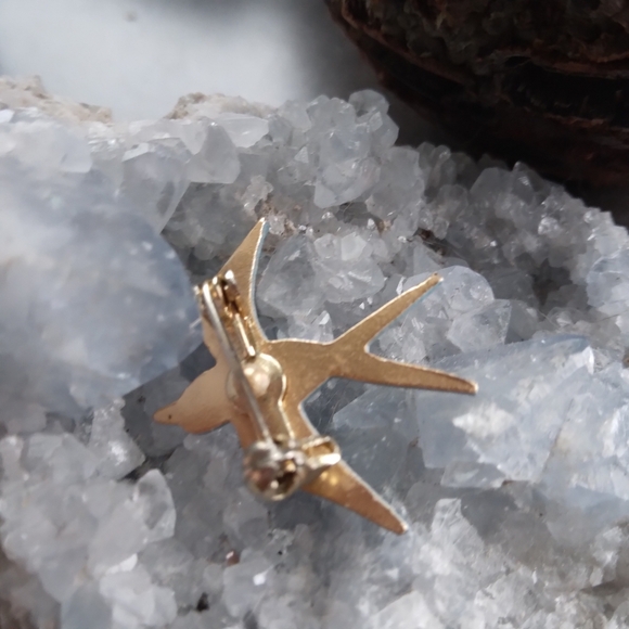 Vintage Mini Bluebird Brooch Pin - Picture 2 of 2